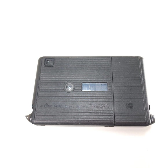 YASHICA U-matic 8mm Vintage Movie Camera Reflex ZOOM f/1.8 9-28mm Lens JAPAN - Picture 11 of 12